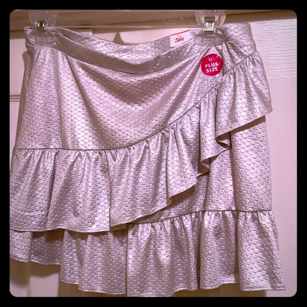 Justice Silver Size 14/16 Plus Skirt